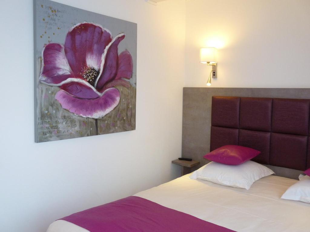 Hotel Monet Ла-Ривьер-Сен-Совёр Экстерьер фото